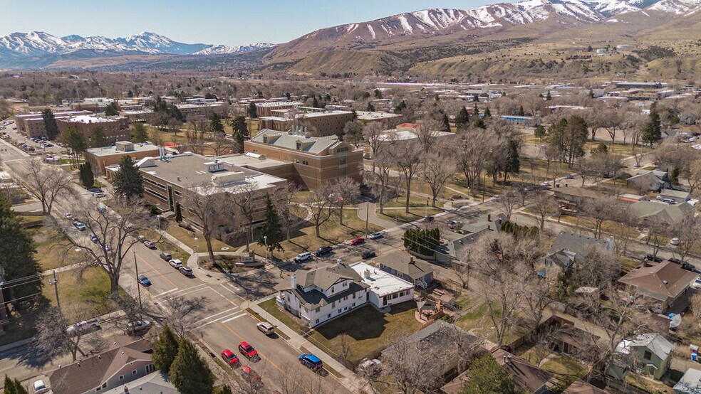 856 E Carter St, Pocatello, ID à vendre - Photo de l’immeuble – Image 3 sur 26