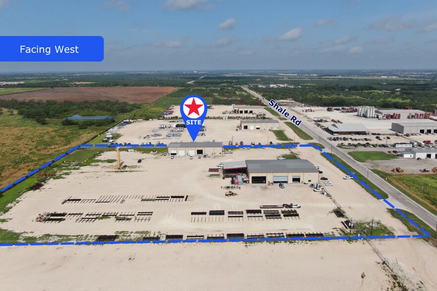 385 Shale Rd, Pleasanton, TX à vendre - Photo de l’immeuble – Image 3 sur 5
