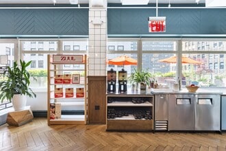 1460 Broadway, New York, NY à louer Photo intérieure– Image 2 sur 19