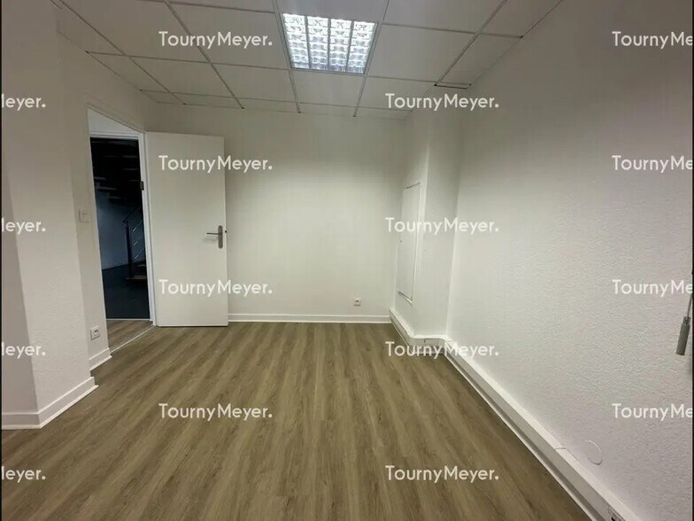 Bureau dans La Chapelle-sur-Erdre à louer - Photo de l’immeuble – Image 2 sur 3