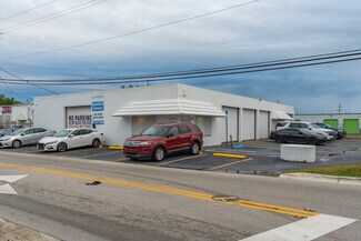 Plus de détails pour 960 S Dixie Hwy E, Pompano Beach, FL - Industriel/Logistique à louer