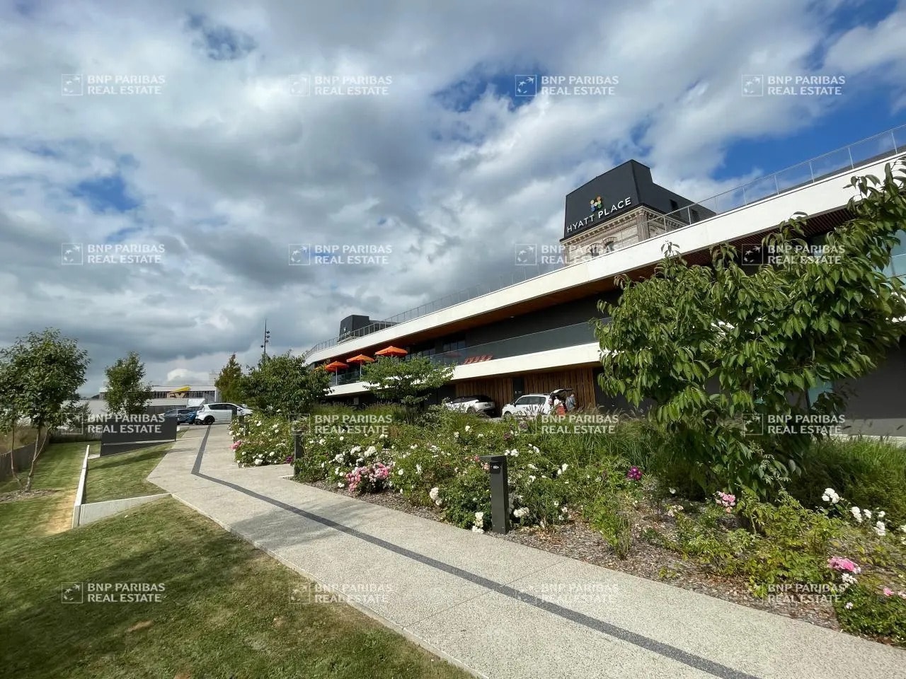 77 Route De Neufchâtel, Rouen à louer Photo de l’immeuble– Image 1 sur 19