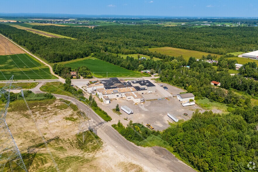 1591 Ch Sainte-Claire, Terrebonne, QC à louer - Aérien – Image 3 sur 3