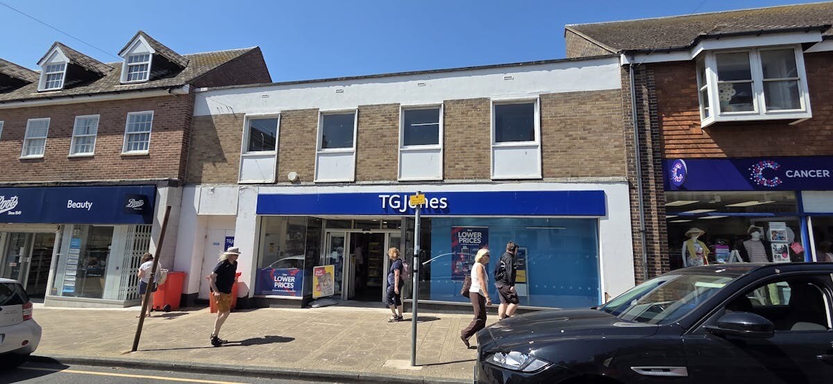31-33 Broad St, Seaford à louer Photo principale– Image 1 sur 6