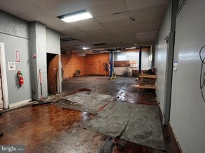 1914 E Westmoreland St, Philadelphia, PA à louer Photo intérieure– Image 1 sur 4