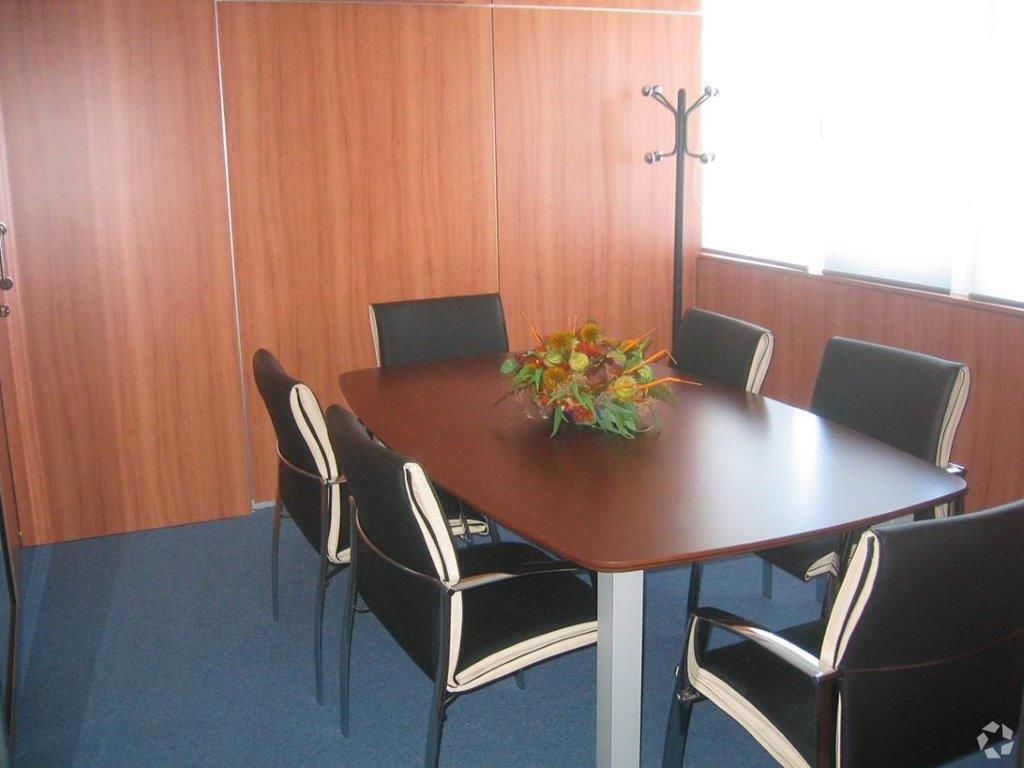 View Photo