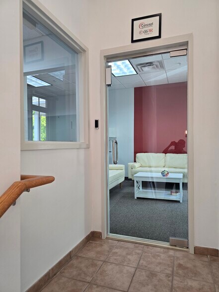 11600 Atlantis Pl, Alpharetta, GA à louer - Photo de l’immeuble – Image 3 sur 29