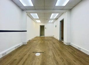 35 Prospect St, Reading à louer Photo intérieure– Image 2 sur 6