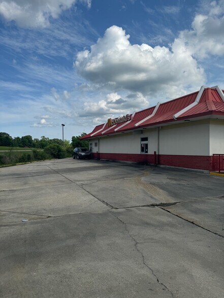 13496 Highway 73, Geismar, LA à louer - Photo de l’immeuble – Image 3 sur 14