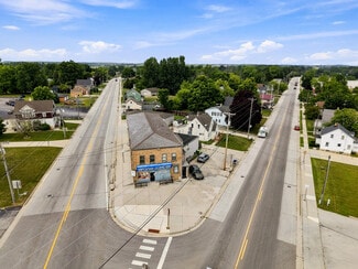 Plus de détails pour 308 N Wisconsin Dr, Sheboygan, WI - Local commercial à vendre