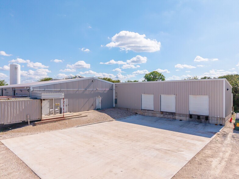 1005 NW 4th St, Hubbard, TX à vendre - Photo de l’immeuble – Image 3 sur 7