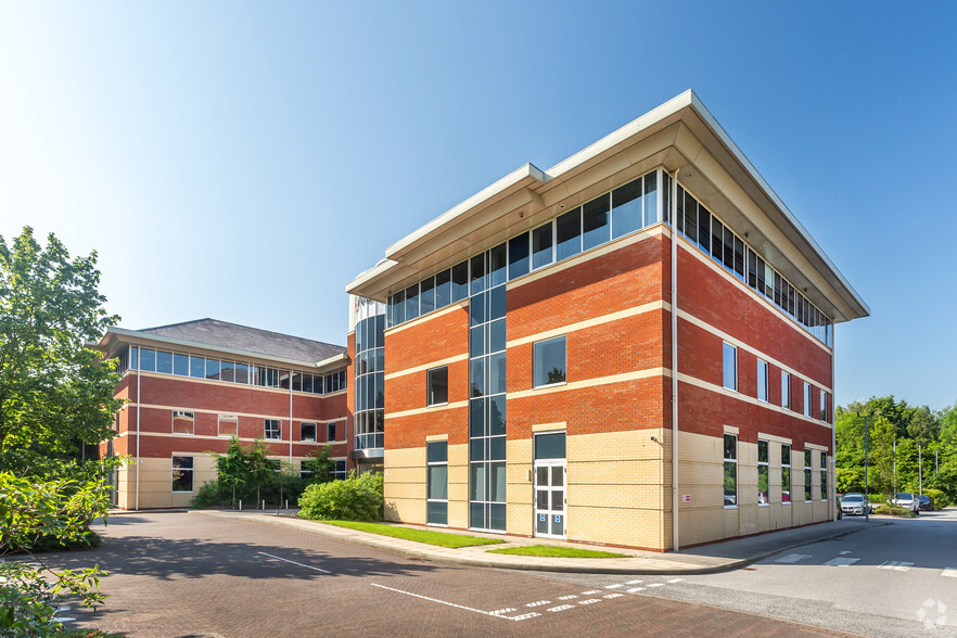 410 Birchwood Blvd, Warrington à louer - Photo principale – Image 1 sur 9
