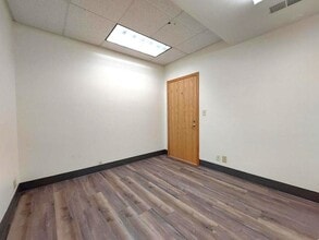 3801 W 50th St, Minneapolis, MN à louer Photo intérieure– Image 1 sur 2