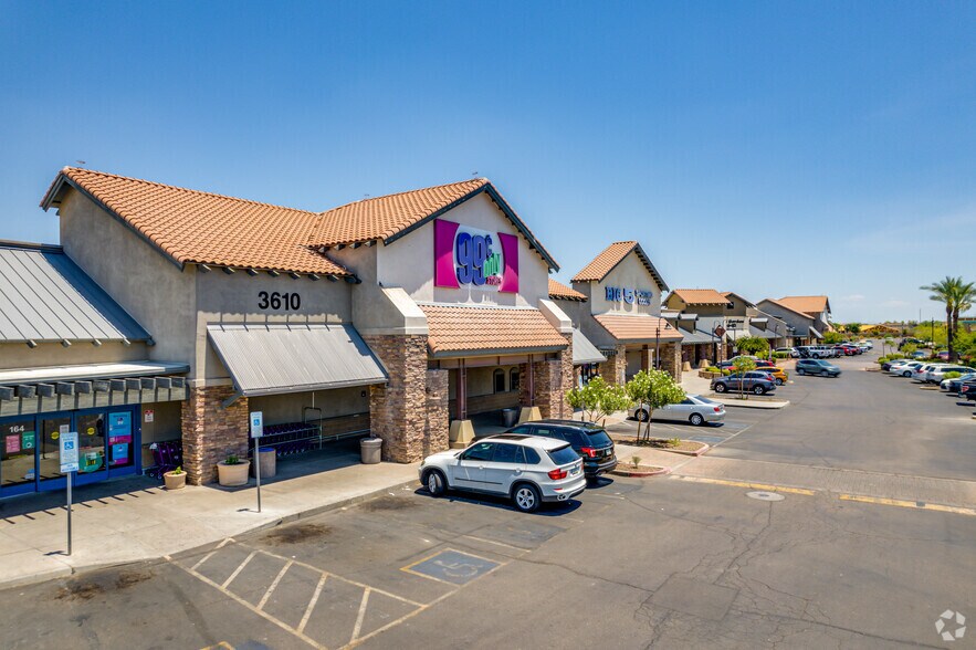 S 35th Ave, Laveen, AZ à louer - Photo de l’immeuble – Image 1 sur 13