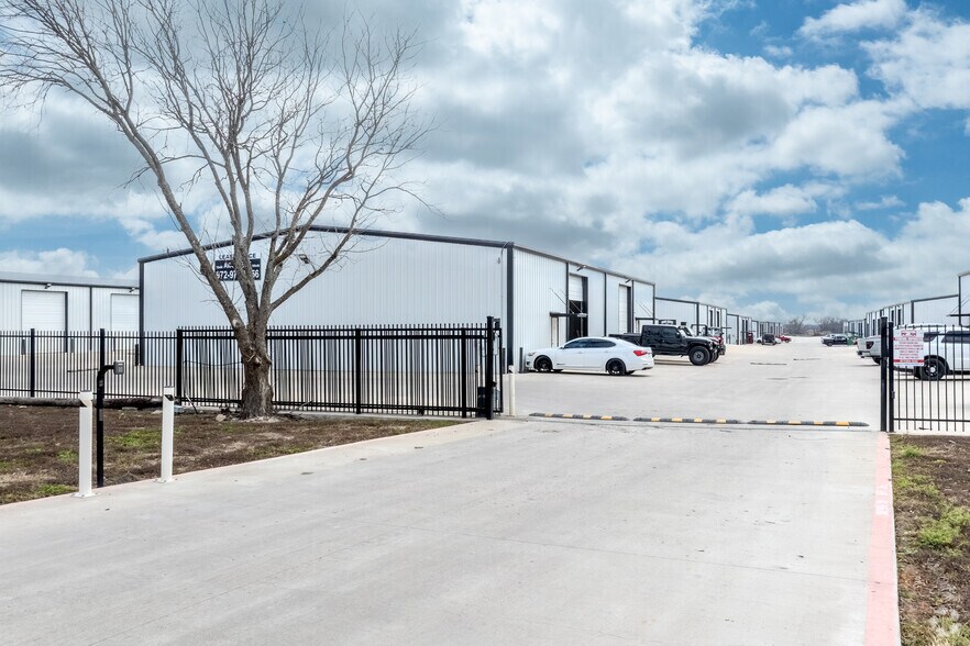 6562 FM 148, Terrell, TX à louer - Photo de l’immeuble – Image 2 sur 17