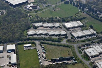 Plus de détails pour Berkeley Ct, Runcorn - Industriel/Logistique à louer