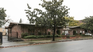 Plus de détails pour 141 E Acacia St, Stockton, CA - Bureau à louer