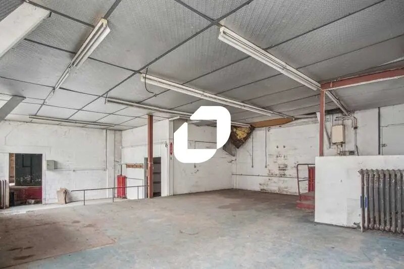 Local commercial dans Crépy-en-Valois à vendre - Photo intérieure – Image 2 sur 14