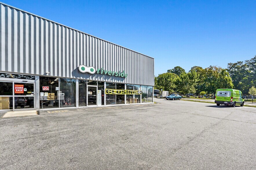 1 Ginty Blvd, Haverhill, MA à vendre - Photo principale – Image 1 sur 7