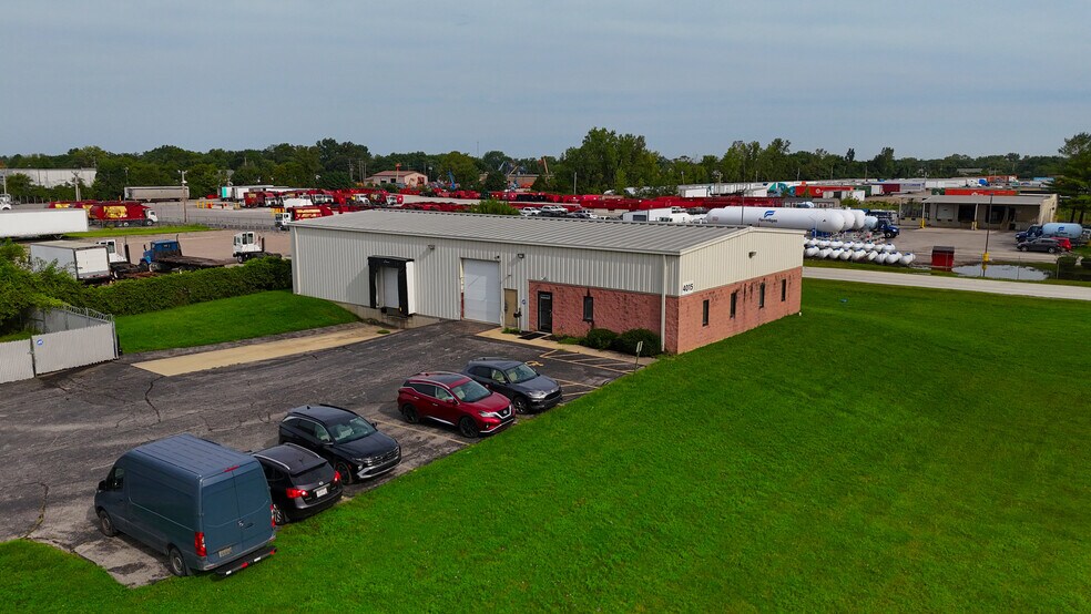 4015 Lockbourne Industrial Pky, Columbus, OH à vendre - Photo de l’immeuble – Image 1 sur 40