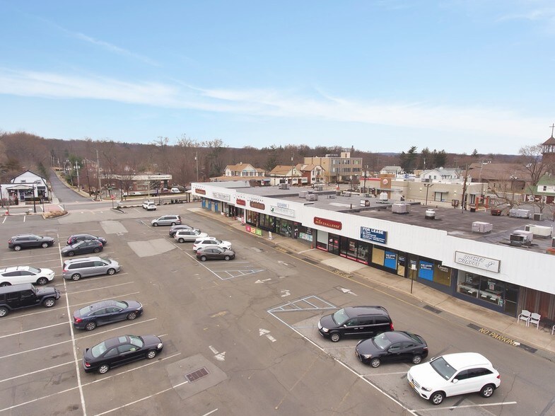 170-172 S Main St, New City, NY à louer - Aérien – Image 3 sur 7