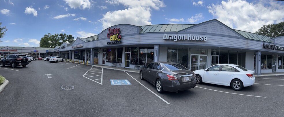 93-117 Mayo Rd, Edgewater, MD à louer - Photo de l’immeuble – Image 2 sur 4