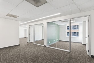 509 Olive Way, Seattle, WA à louer Photo intérieure– Image 2 sur 3