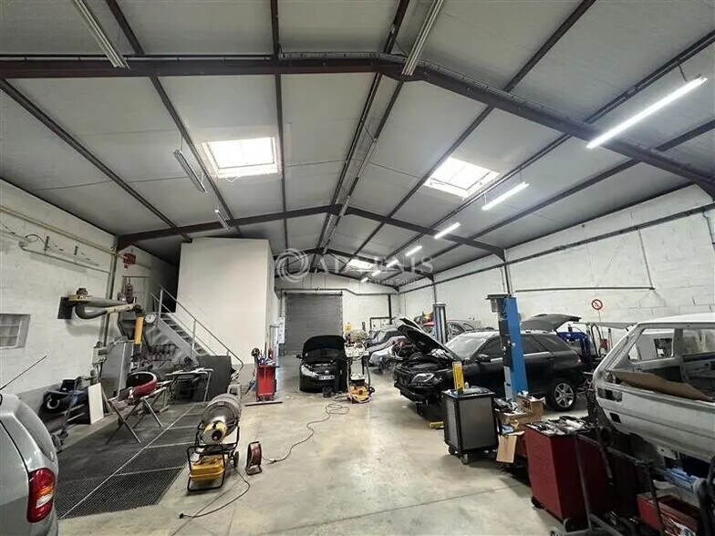 295 Rue Du Champ Du Charme, La Ferté-Gaucher à vendre - Photo de l’immeuble – Image 2 sur 9