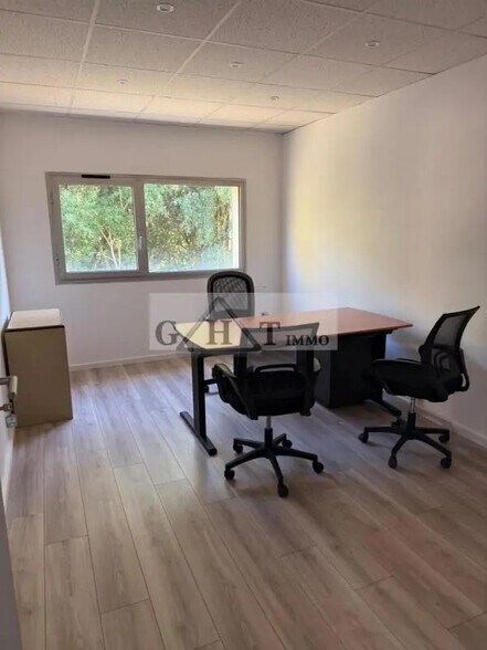 Bureau dans Marcoussis à louer - Photo de l’immeuble – Image 1 sur 5