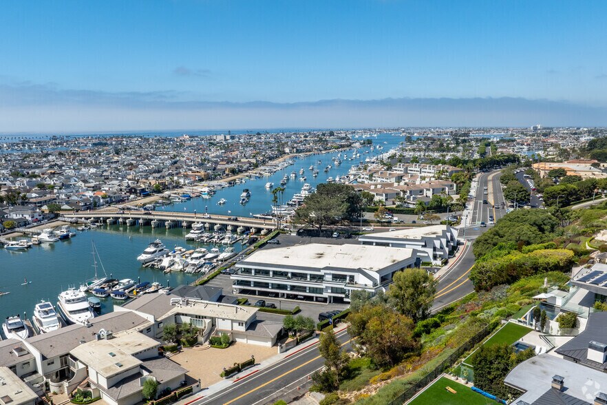 1101 Bayside Dr, Corona del Mar, CA à louer - Aérien – Image 3 sur 7