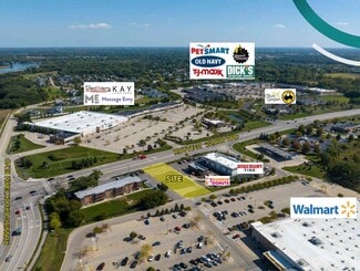 Plus de détails pour 2911 N Richmond Rd, McHenry, IL - Terrain à louer