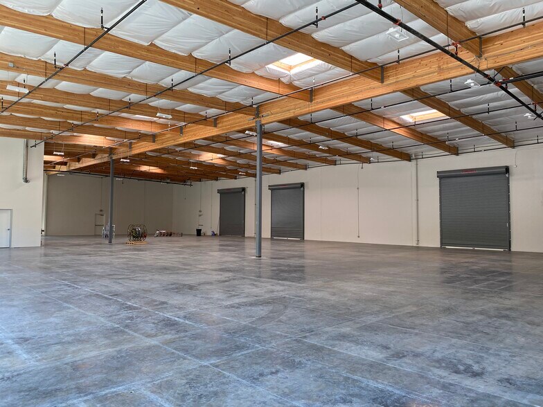 11201 Sun Center Drive, Rancho Cordova, CA à louer - Photo intérieure – Image 2 sur 11