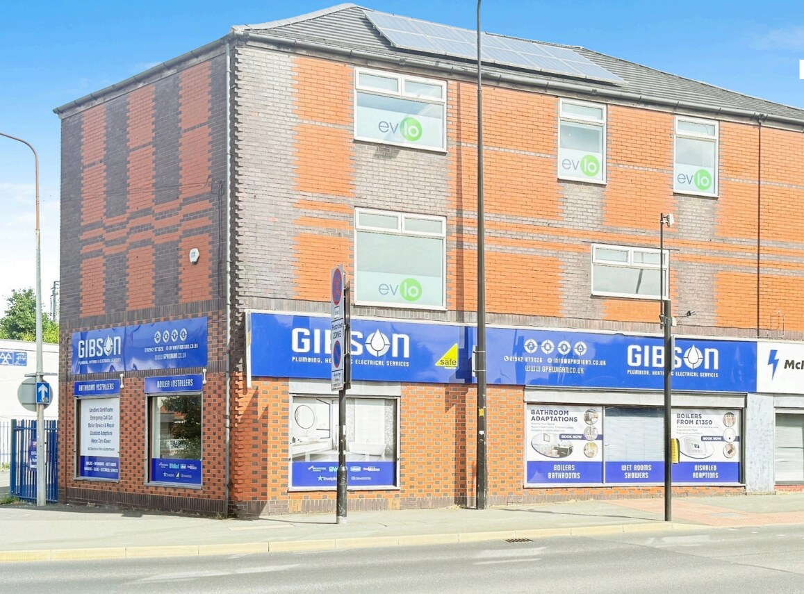 104-108 Wallgate, Wigan à louer Photo principale– Image 1 sur 2