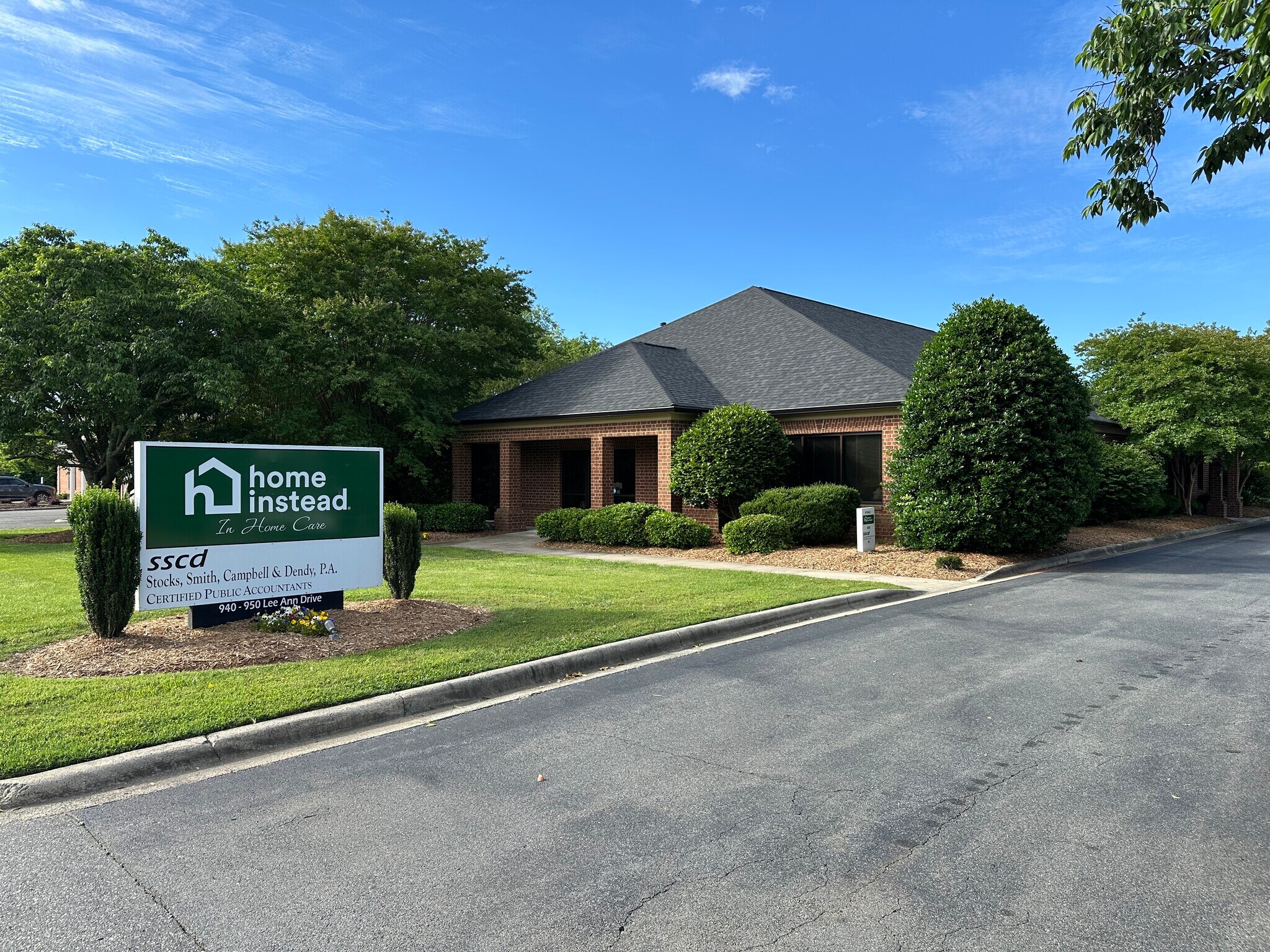 940-950 Lee-Ann Dr, Concord, NC à louer Photo de l’immeuble– Image 1 sur 3