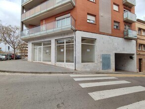 Local commercial dans Manresa, Barcelona à louer Photo intérieure– Image 1 sur 9