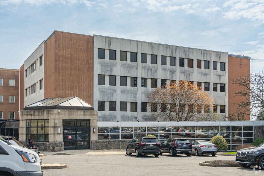 1 Medical Center Blvd, Upland, PA à vendre - Photo de l’immeuble – Image 3 sur 5