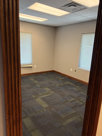 Plus de détails pour 533 High St, Bowling Green, KY - Bureau à louer