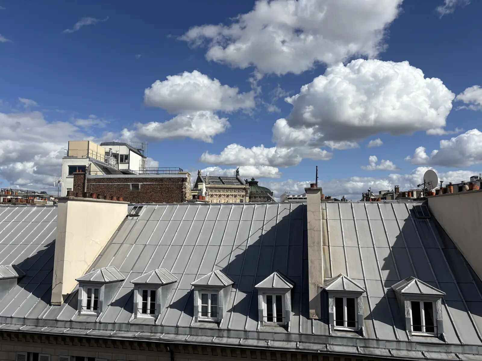 33 Rue Godot De Mauroy, Paris à louer Photo de l’immeuble– Image 1 sur 12