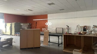 Plus de détails pour Local commercial à louer