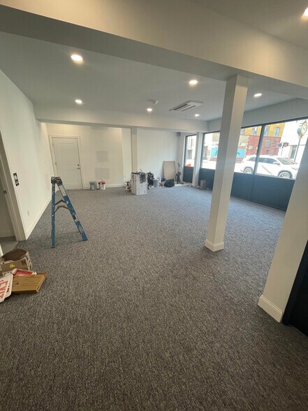 804 Main St, Willimantic, CT à louer - Photo de l’immeuble – Image 2 sur 5