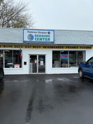 Plus de détails pour 520 Pleasant St, Attleboro, MA - Local commercial à louer