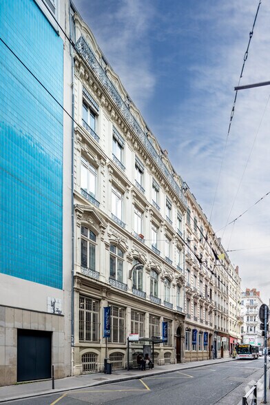 Bureau dans Lyon à louer - Photo de l’immeuble – Image 3 sur 3