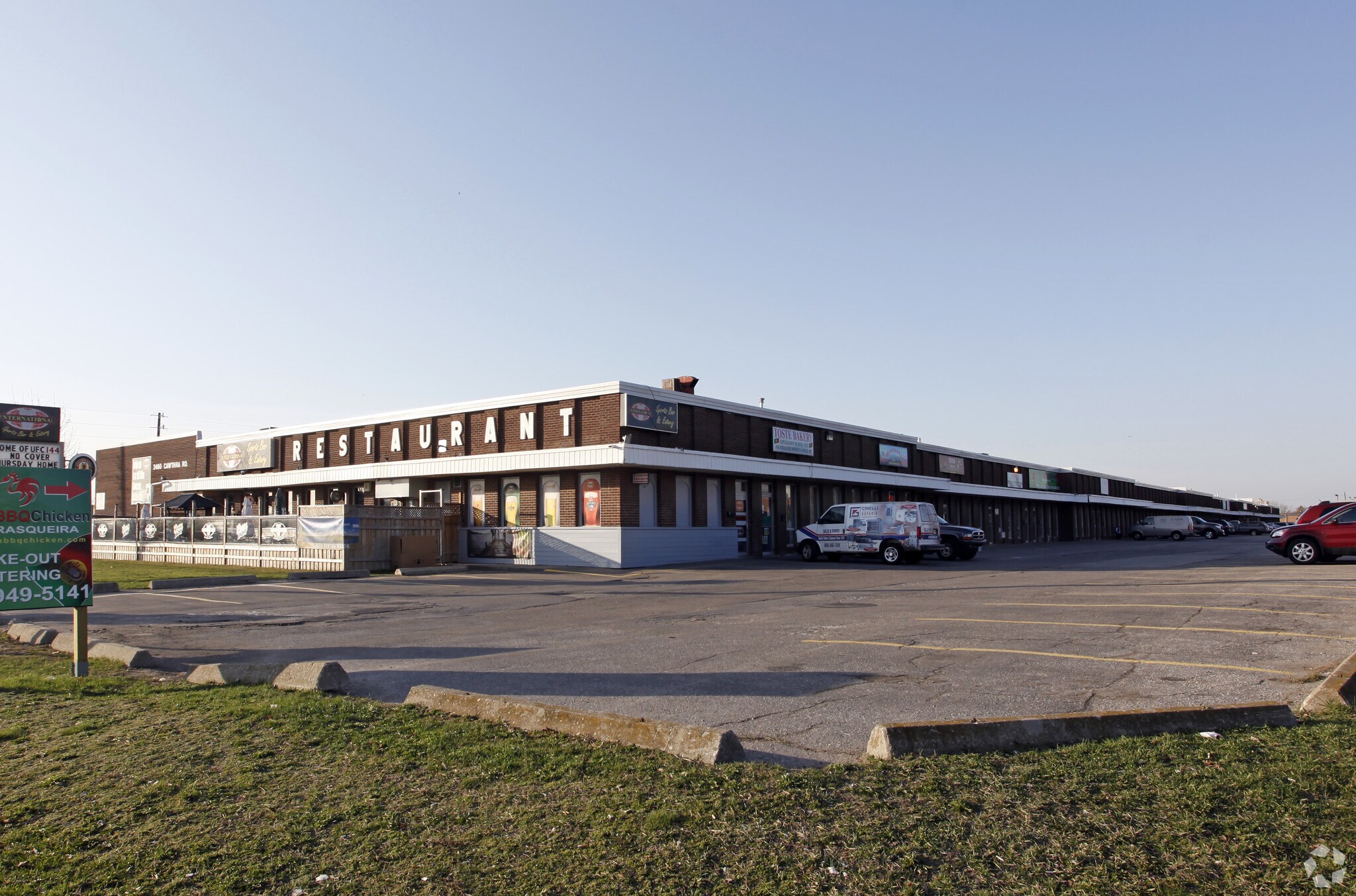 2480 Cawthra Rd, Mississauga, ON à louer Photo principale– Image 1 sur 3