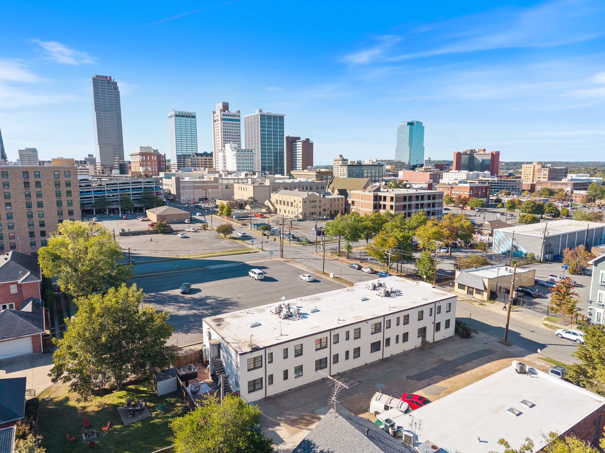 Little Rock Apartments(22 units) portefeuille de 2 biens à vendre sur LoopNet.fr Photo de l’immeuble– Image 1 sur 16