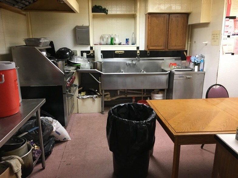 9841 Dundee St, Detroit, MI à vendre - Photo de l’immeuble – Image 3 sur 12