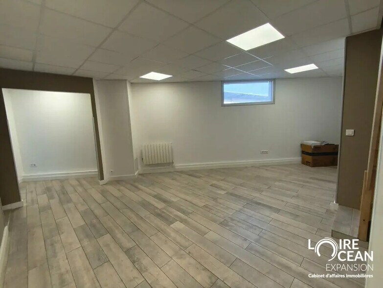 Local d’activités dans Nantes à louer - Photo de l’immeuble – Image 3 sur 7