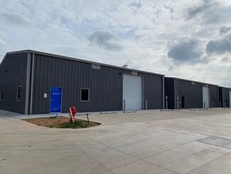 Plus de détails pour 9609 N Council Rd, Oklahoma City, OK - Industriel/Logistique à vendre