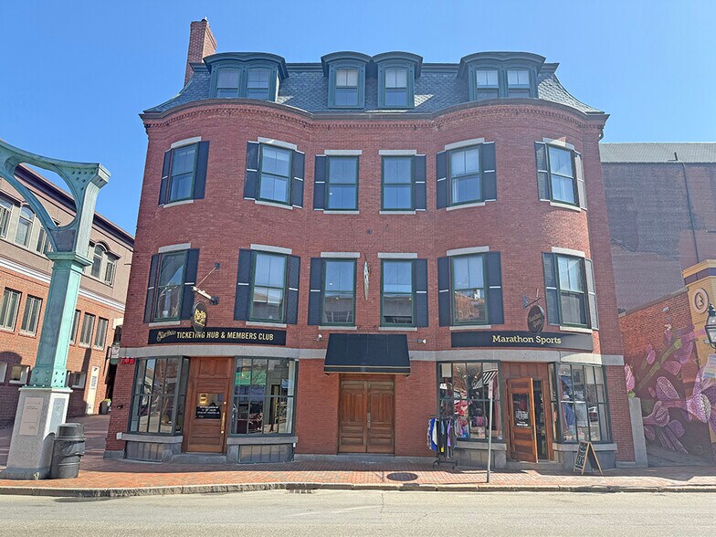 104 Congress St, Portsmouth, NH à louer - Photo de l’immeuble – Image 1 sur 4