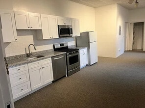 416 Bloomfield Ave, Montclair, NJ à louer Photo de l’immeuble– Image 2 sur 3