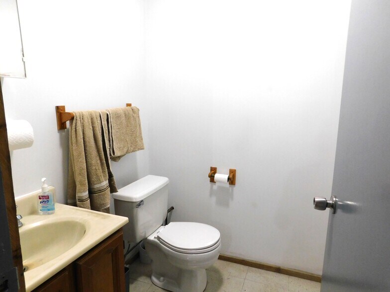 215 Nieman St, Sunman, IN à vendre - Photo de l’immeuble – Image 3 sur 33